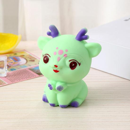 Small Deer Squeeze Toy Stress Relief Flour Filling Deer Stress Ball Portable Slow Rebound Cartoon Animal Decompression Office Desk Toy