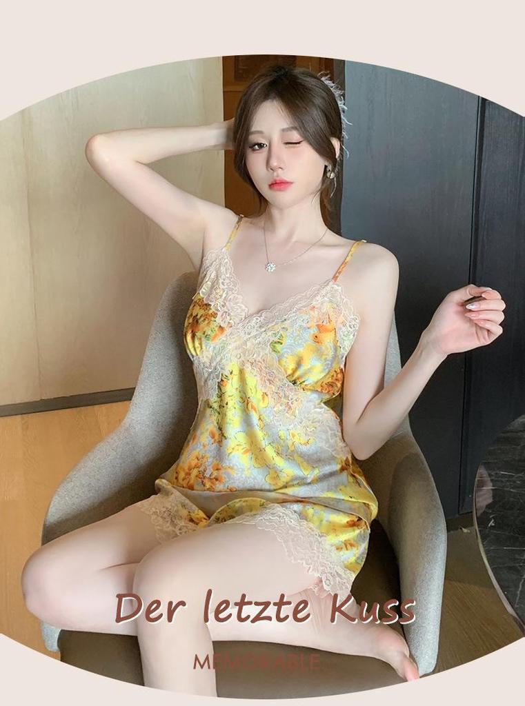 Women's Ice Silk Lace Pajama Set - Camisole & Shorts for Spring/Summer/Autumn