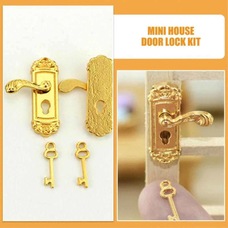 1:12 Scale Miniature Door Lock and Key Set 2 in 1 Pack Door Knocker Lock Set Vintage Dollhouses Decoration Accessories