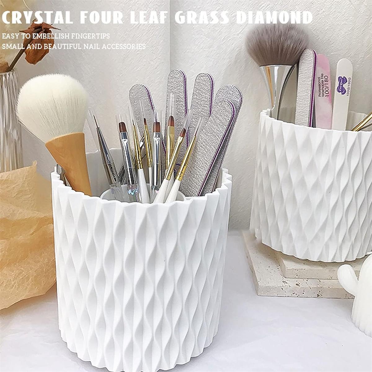 

360 Rotating Cosmetics Makeup Brush Organizer with Lid Dustproof Large Capacity Cosmet Holder Box for Jewelry Pen 1PC