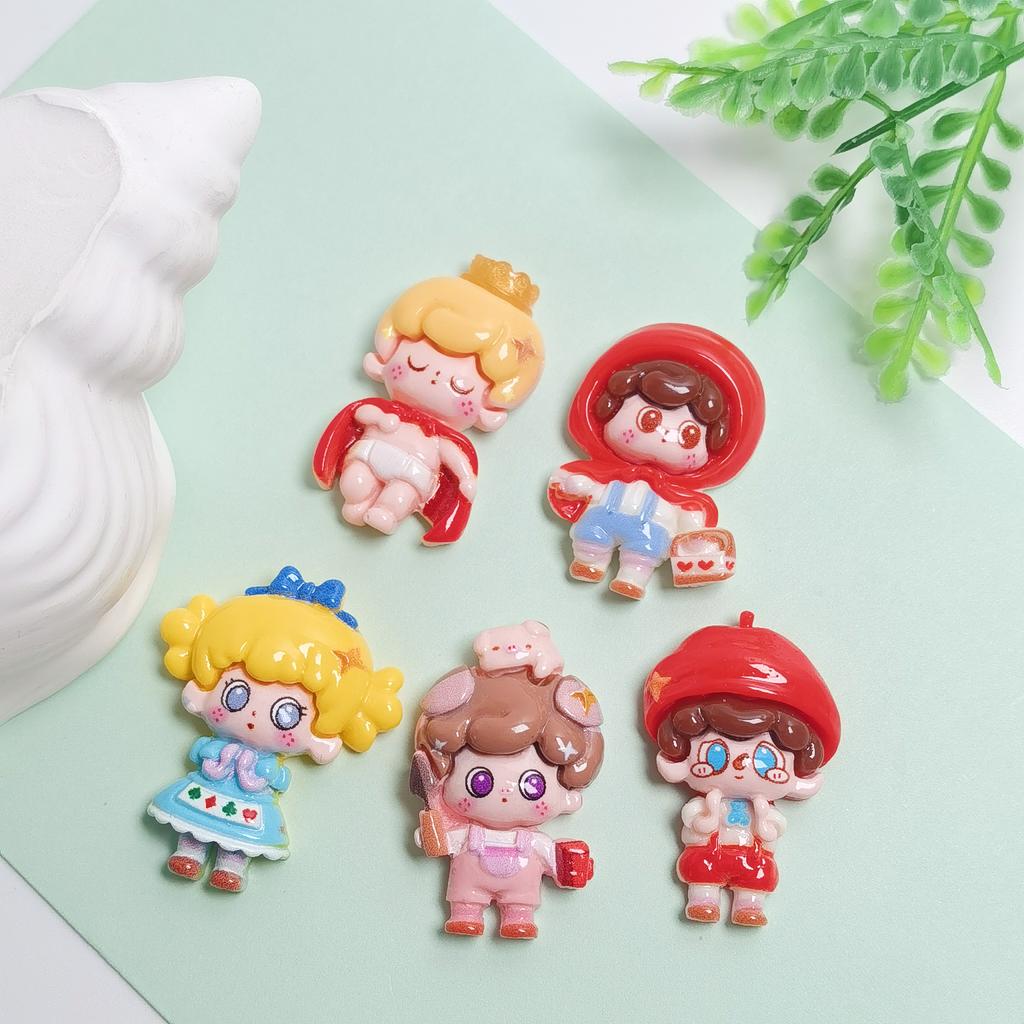 Hot Selling 100Pcs Mixed Cartoon Princess Resin Flatback Cabochons for Scrapbooking Phone Case Keychain Jewelry Making Supplier