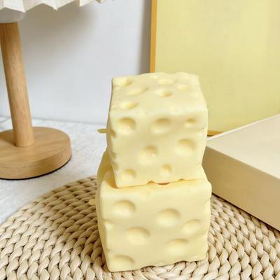 1/2/3 Stück Mehlgefülltes Käse-Quetschspielzeug Stressabbau Käsewürfel Fidget Spielzeug Entspannung Konzentration Hilfsmittel Weicher Stressball Simulierter Käse Sensorisches Spielzeug
