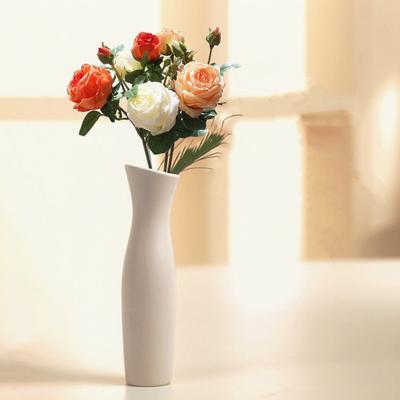 Künstliche Rose mit Stiel, grüne Blätter, realistische Kunstblume, Hochzeitsfeier, Home-Office, Tischdekoration, Kunstblumenzweig, Dekoration