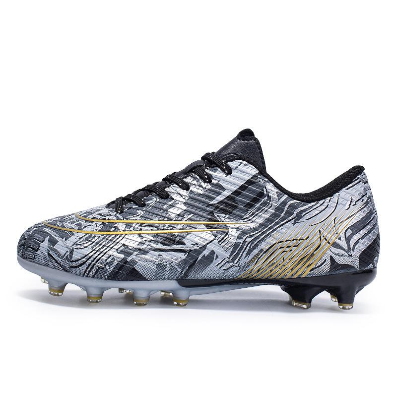 New World Cup low-top broken nail football shoes Men's long nail lawn football training shoes