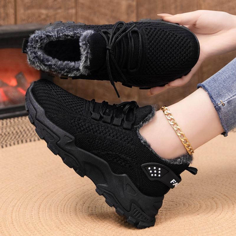 Cotton shoes women's winter large-size thick-soled shoes piled and thickened cotton boots shallow-mouth lightweight short boots