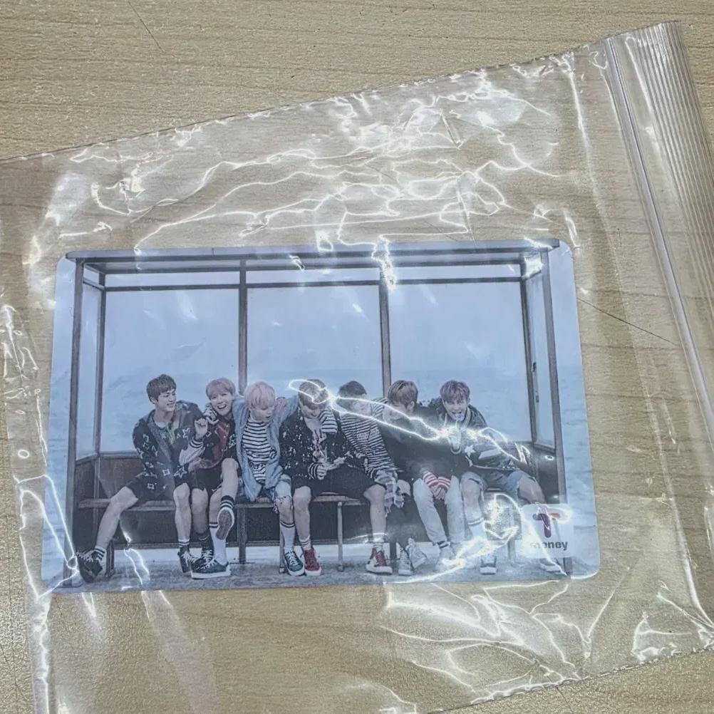 

BTS Транспортная карта группы «Весенний день»