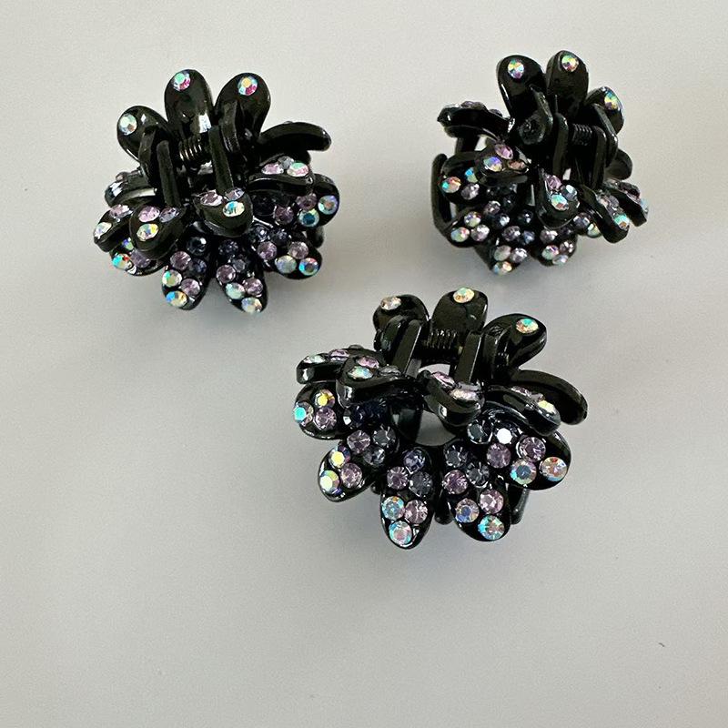 Elegant Korean-Style Rhinestone Claw Hair Clip for Women