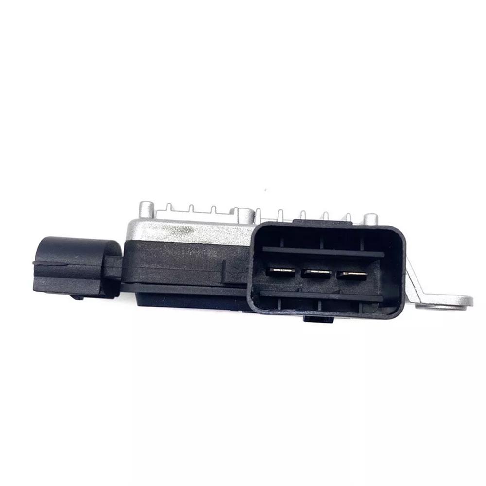 Engine Radiator Fan Control Module 25385-D3500 For Hyundai Tucson  Kia Sportage
