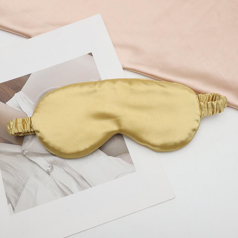 

Летняя шелковая маска для сна: Двусторонний, Светоблокирующий, Удобная посадка для мужчин и женщин. Идеально для путешествий и сна.