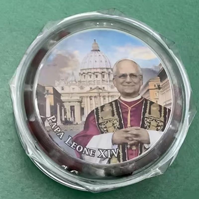 Rose Scented Wooden Rosary Beads with Pope Leos Charm Wood Catholic Rosary Beaded Christian Pendants Necklace for Prayer