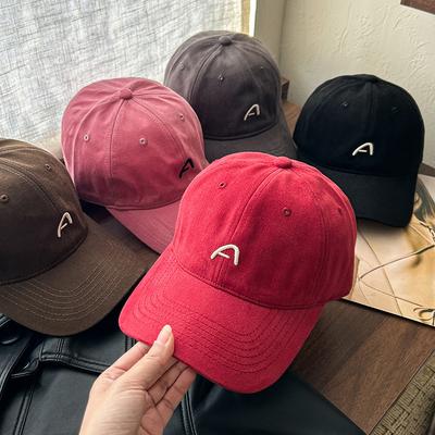 Einfache Baseballkappe mit A-Stickerei für Damen, Koreanischer Stil, Lässig und Vielseitig, Weiches Oberteil, Paar, das seine Gesichter mit kleiner Entenkücken-Hut zeigt