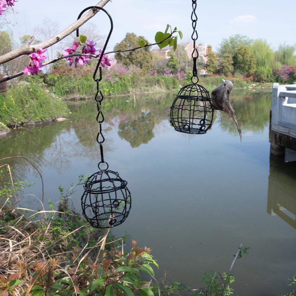Iron Bird Feeding Wire Cage Bite Resistant Bird Feeding Basket Durable Hanging Bird Feeder Garden