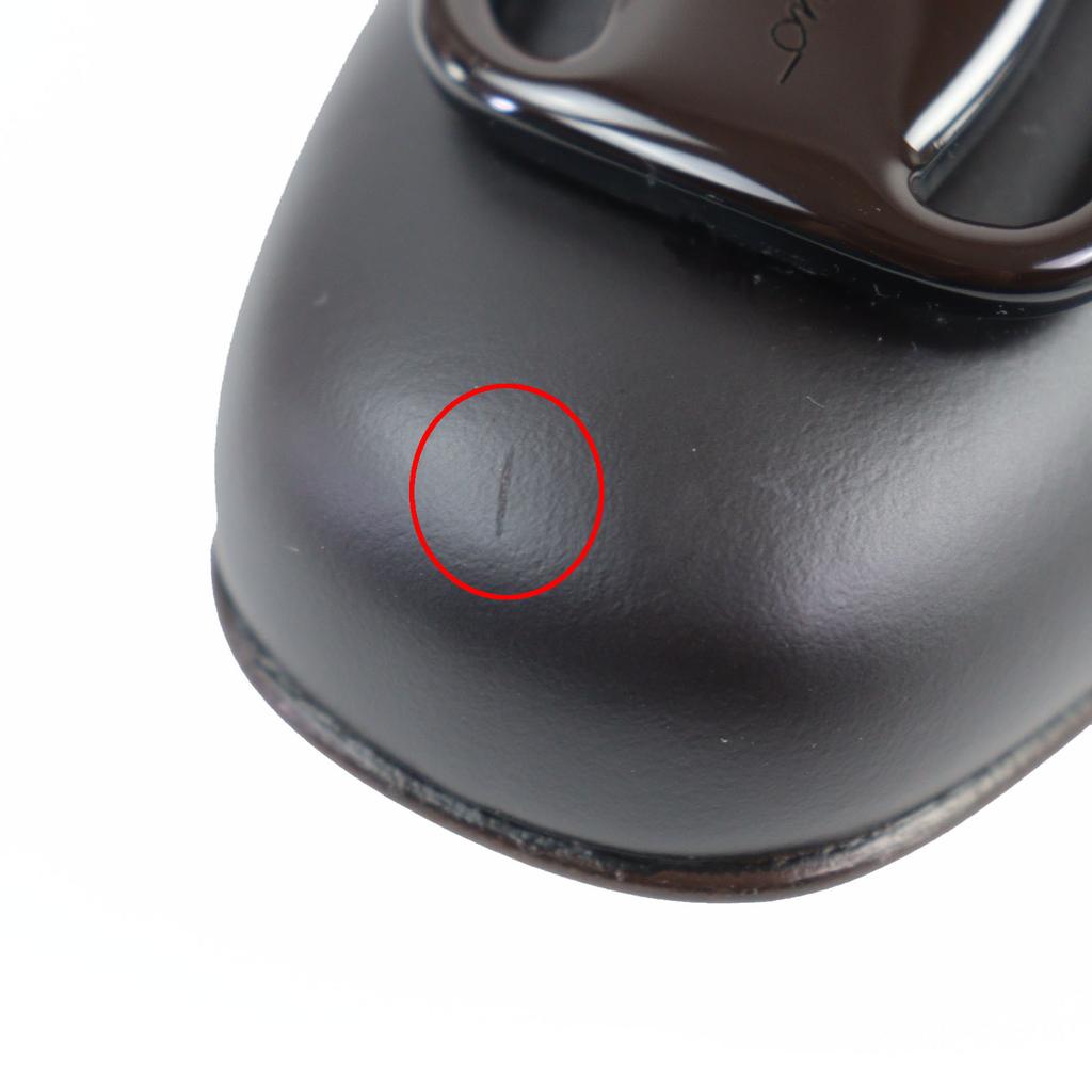 Doskonałe czółenka Salvatore Ferragamo FRAGOLA Vala Ciemnobrązowa skóra Kobiety 6 Używane