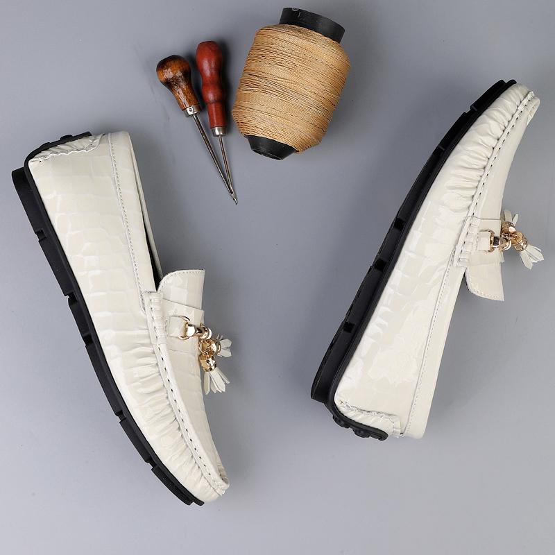 Neue Herren Business-Schuhe aus echtem Leder Urlaubs-Freizeit-Loafer für Büro, Reisen, Fahrerschuhe Mann Außensohle Formelle flache Schuhe