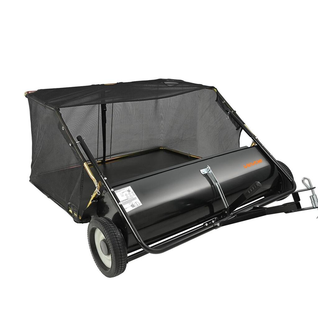 Tow Behind Lawn Sweeper, 111.7 Cm Pull Behind Lawn Sweeper, 25 Cu. Ft Large Capacity Leaf & Grass Collector, Heavy Duty Garden Sweeper with Adjustable