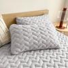 2025 New Solid Color Waterproof Bed Hat Wavy Cotton Anti-bacterial Mattress Cover Protector Skin-friendly Bed Cover with Elastic