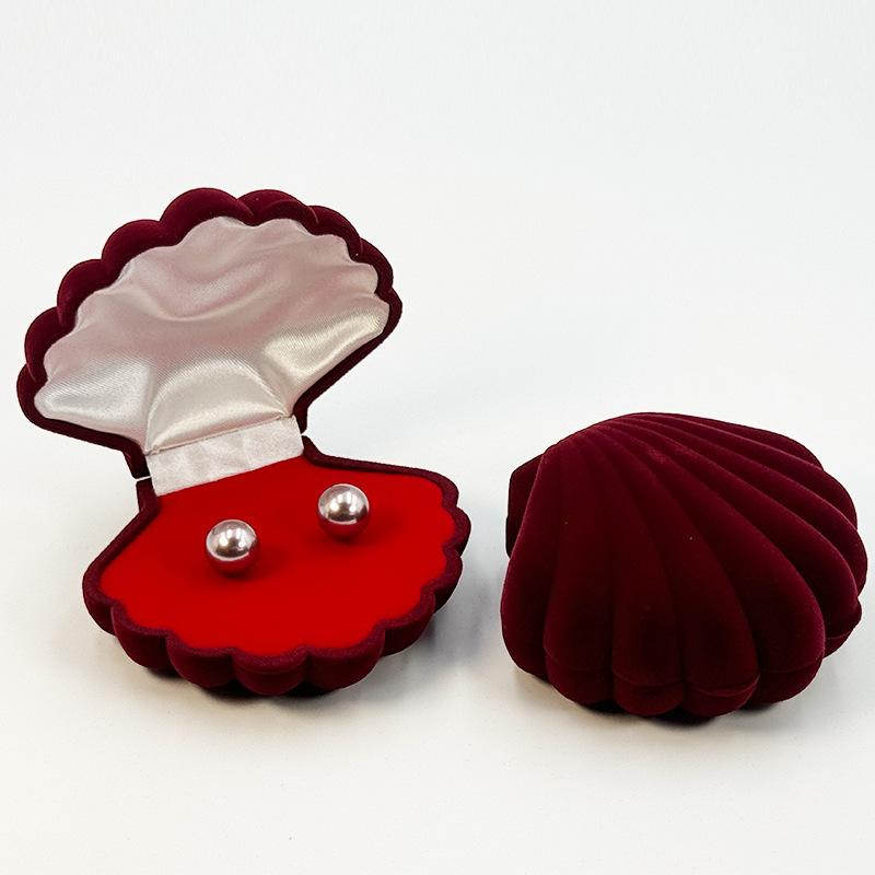 

Velvet jewelry box - earring, ring, and pearl jewelry packaging box maroon/ring & earring core; 84*76*36mm