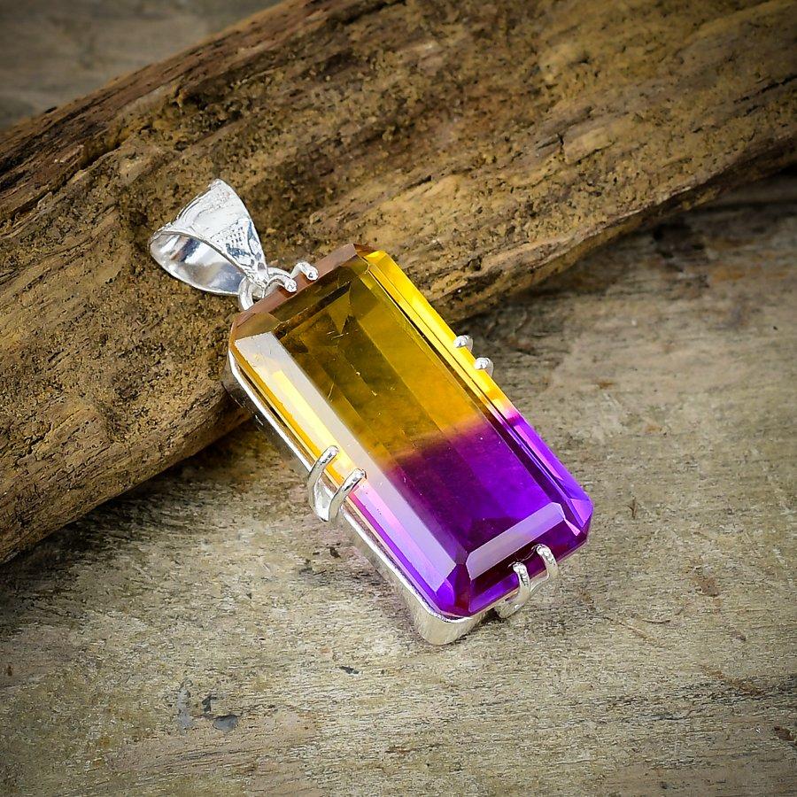 

Bi-Color Tourmaline Gemstone 925 Sterling Silver Jewelry Pendant 1.77 M-132