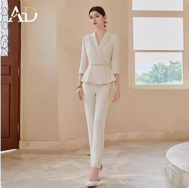 High-End Light-Colored Professional Office Suit for Medical and Beauty Professionals