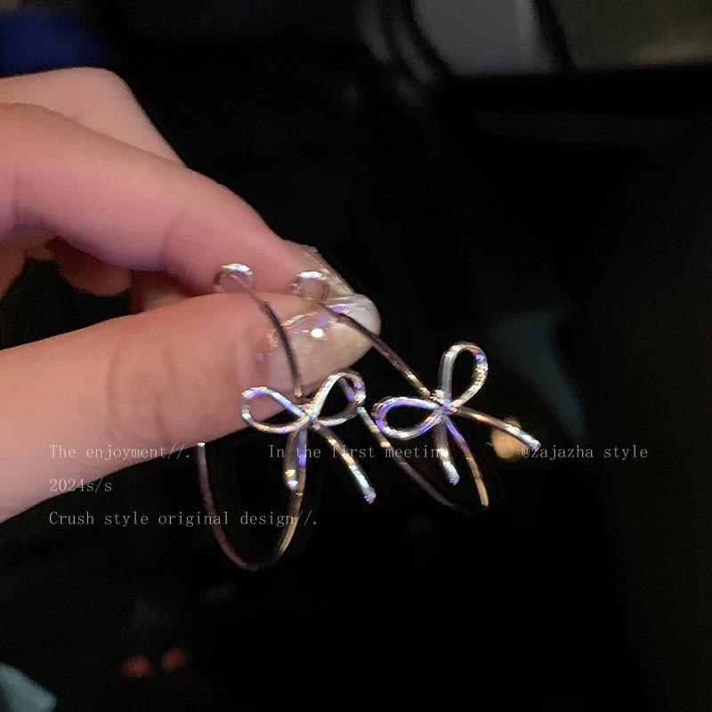Bowknot Large Hoop Earrings For Women Niche Personality Design Jewelry