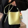 Wholesale Hot Sale Korean Simple Solid Color High-end Bucket Bag Fashionable Versatile Small Fresh Commuter Messenger Mother Bag
