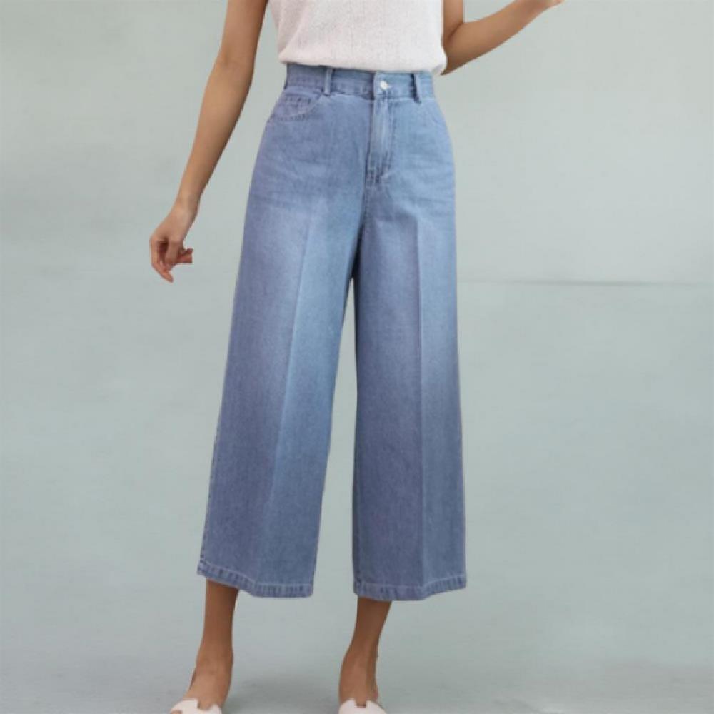 New Arrivals Open Run Women 8 Length Denim Pants Pintuck Design Cotton Blend