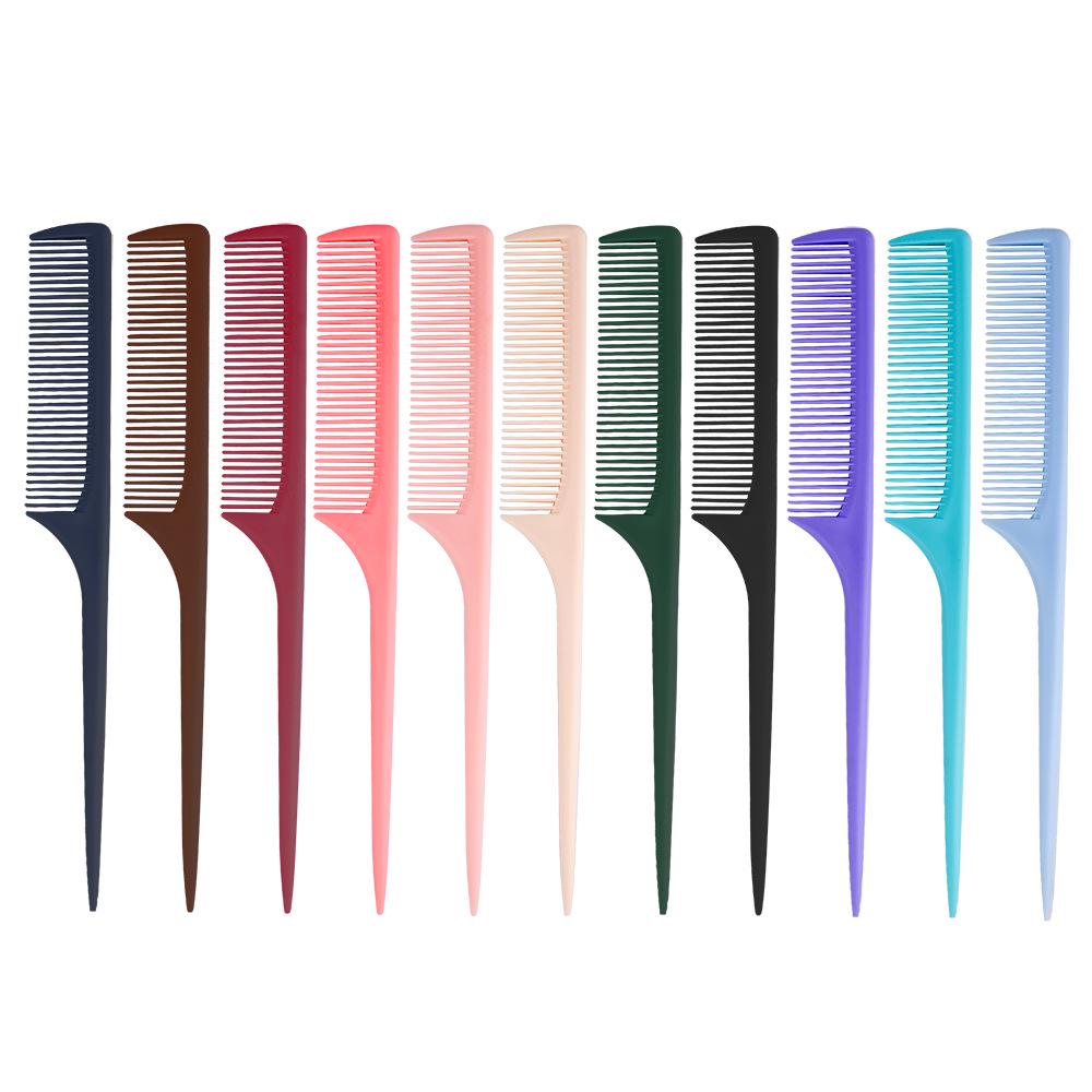 

Детская расческа с острым хвостиком и мелкими зубцами для укладки, подбора и связывания волос