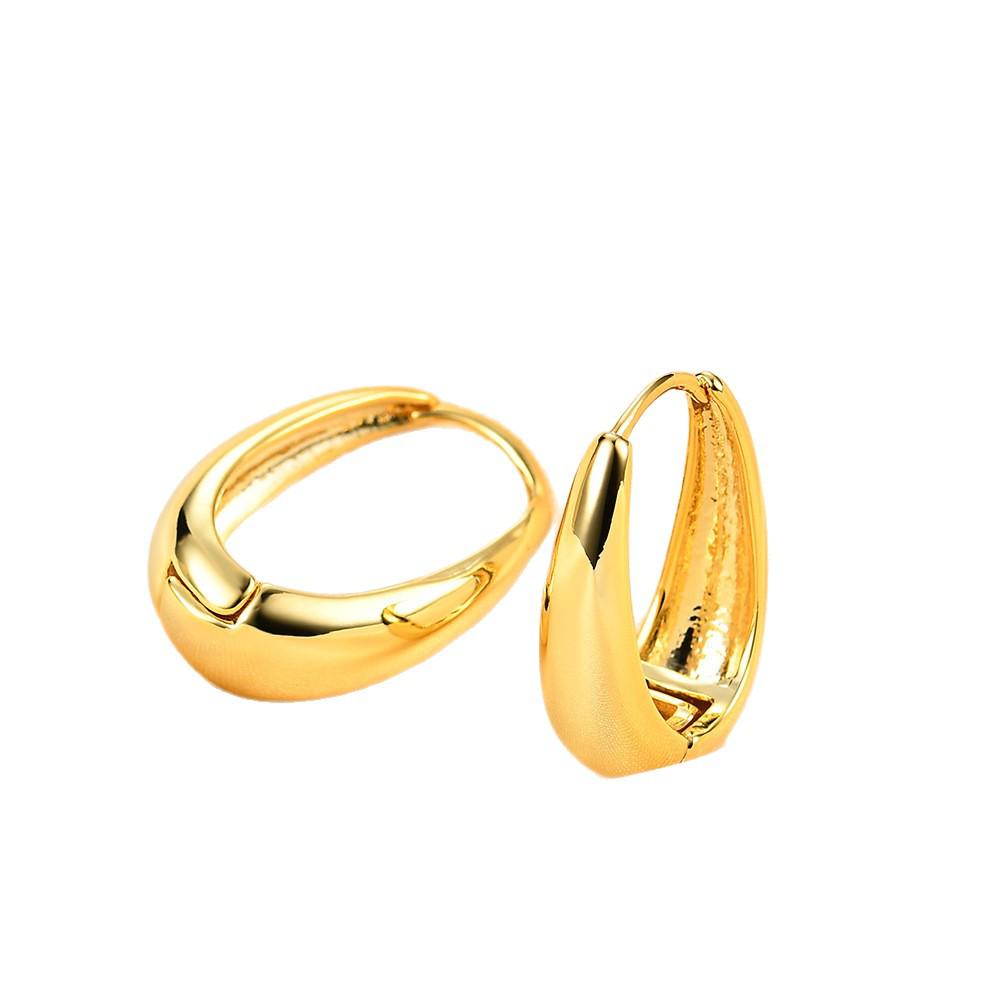 European & American Trendy Geometric Metal Earrings: 18K Gold Plated Stainless Steel Hollow Square Oval Studs