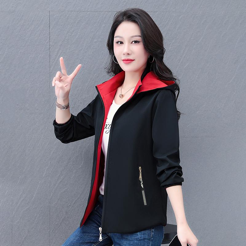 Reversible Hooded Jacket for Women: Spring/Autumn Slimming Cardigan with Detachable Hood, Flaw-Covering Design for Middle-Aged Mothers.