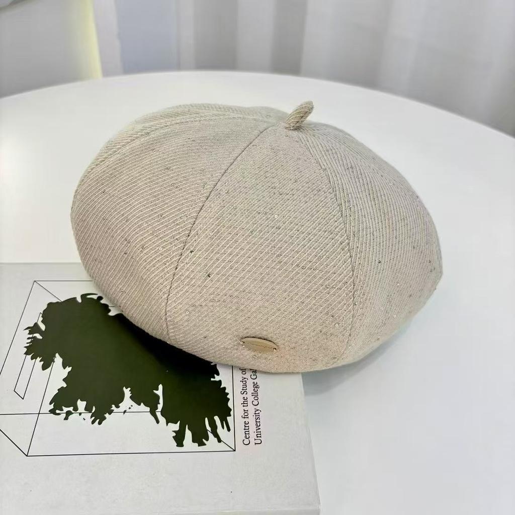 Autumn and Winter Fashion Niche Versatile Beret Women Versatile Face Showing Small Hat Temperament Flat Top Hat Casual Beret