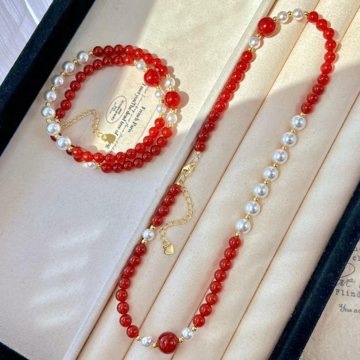 

New Year S Red Retro Romantic Natural Chalcedony Agate Artificial Crystal Pearl Collarbone Chain Necklace