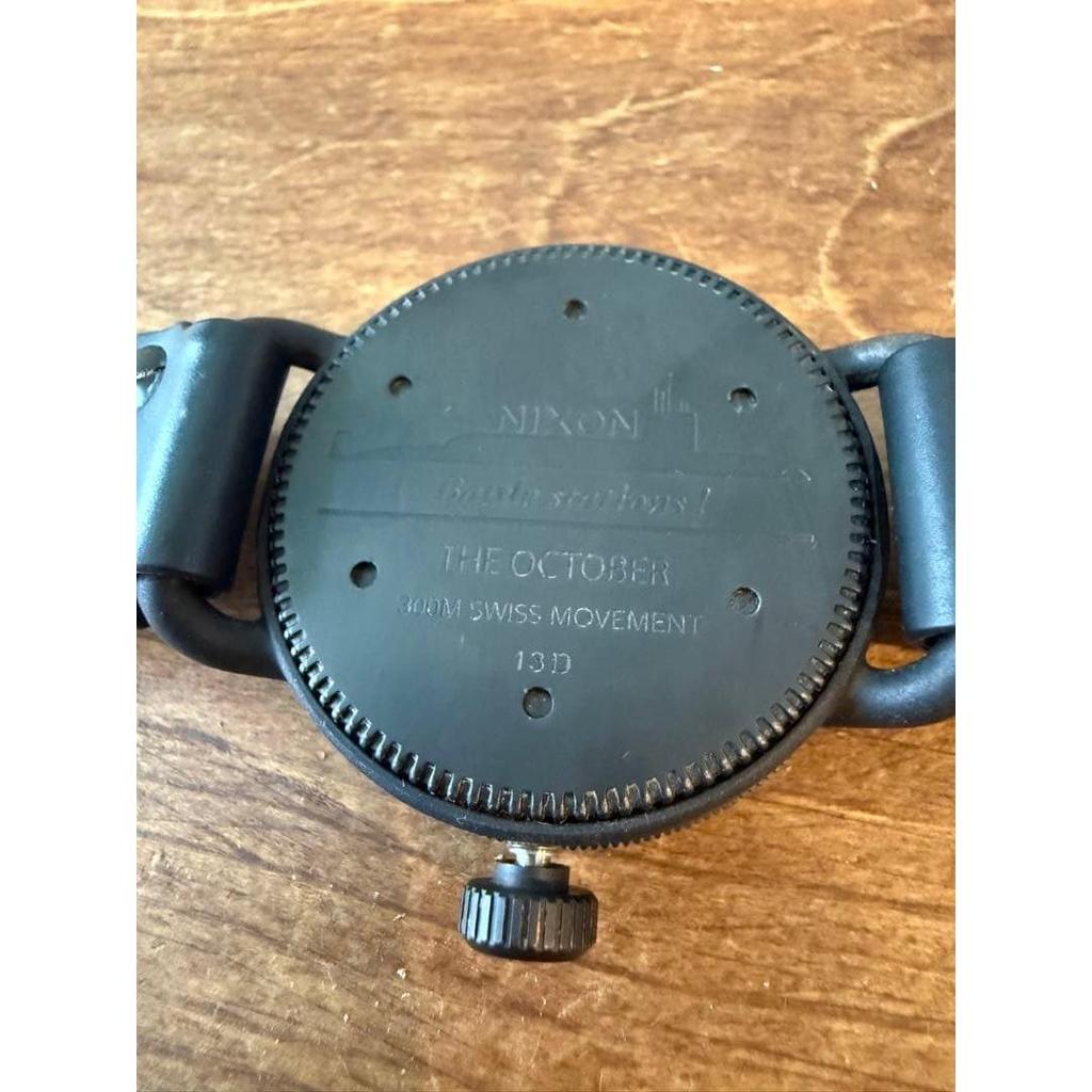 Used NIXON watches