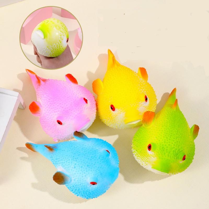 Round Fun Angry Puffer Fish Squeeze Stress Easing Toy Fingertip Toy Stress Ball Fidgeting Kids Toy Cute Kawaii Puffer Fish Baby Gift