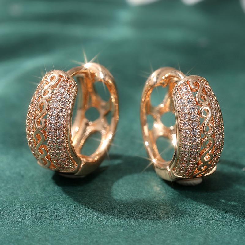Romantic Hand Carved Hollowed Synthetic Zirconia Hoop Earrings for Women and Men's Exquisite Wedding Jewelry Accessories