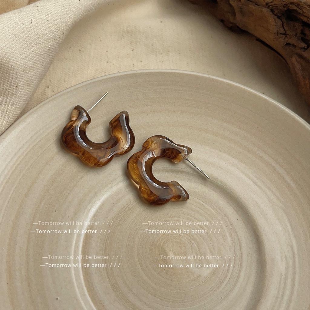 «Геометрические акриловые серьги кофейного цвета»: Ретро, мода высокого класса для женщин.