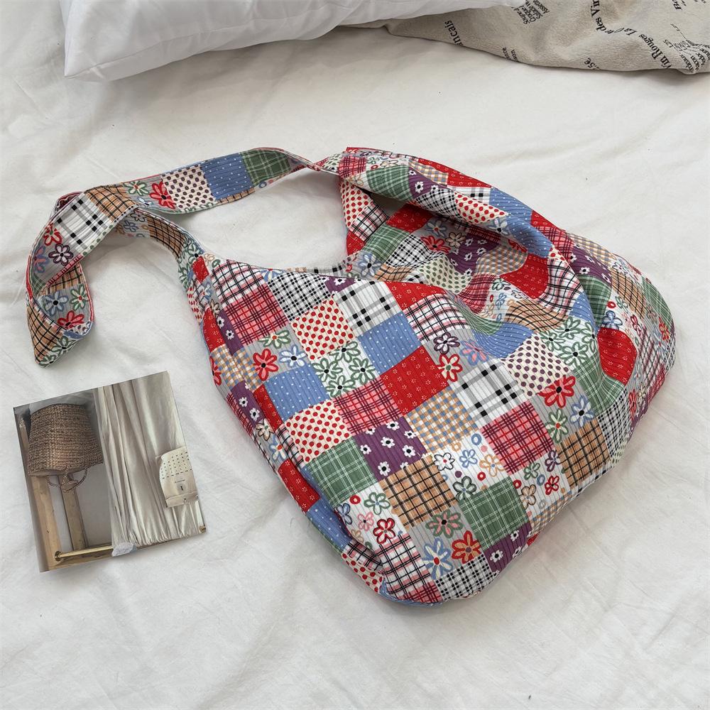 

Retro Ethnic Color Block Patchwork Crossbody Bag - Large Capacity Canvas Shoulder Bag for Women