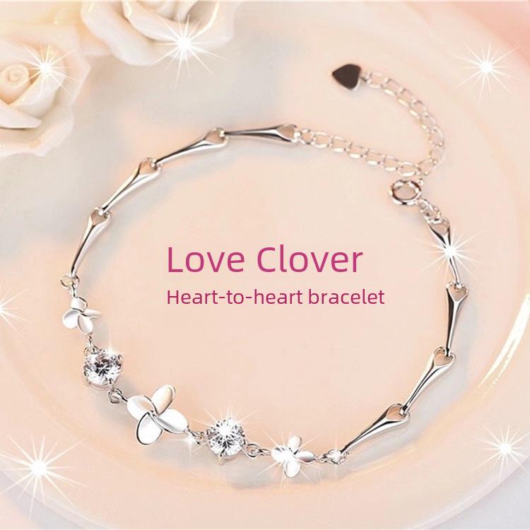 Four-Leaf Clover Handmade Lucky Bracelet for Women, Simple European and American Style, Perfect for Students and Friends