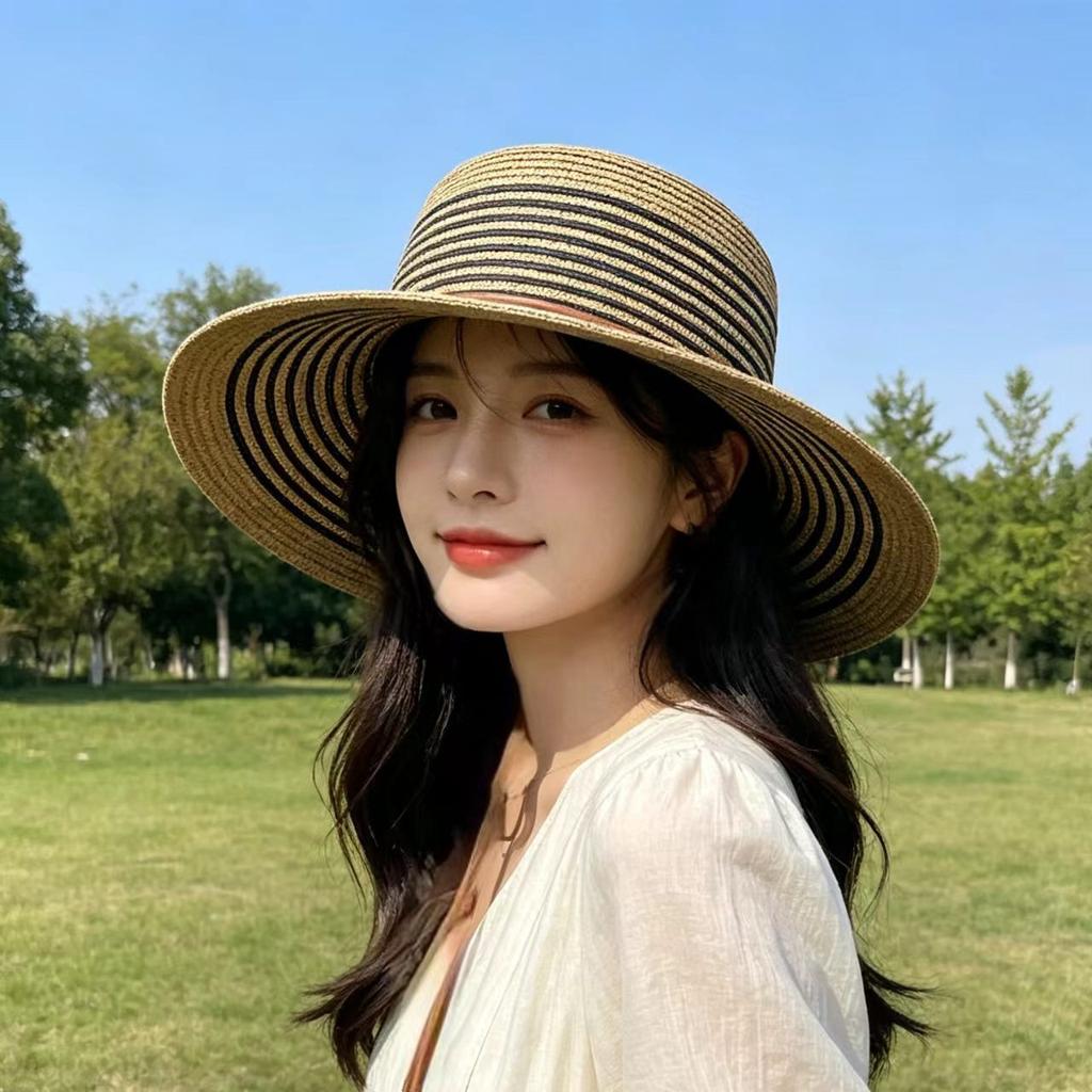 French Retro Flat-top Straw Hat Women's Summer Seaside Vacation Beach Visor Hat Straw Woven Sun Protection Hat Fashionable and Versatile