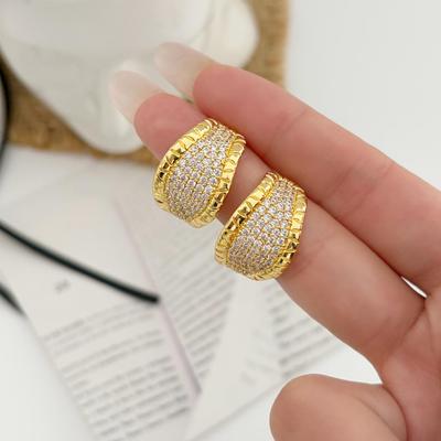 Vintage S925 Silber Ohrstecker mit eingelegtem Diamanten und gravierter Textur - Schlichtes, vielseitiges Design
