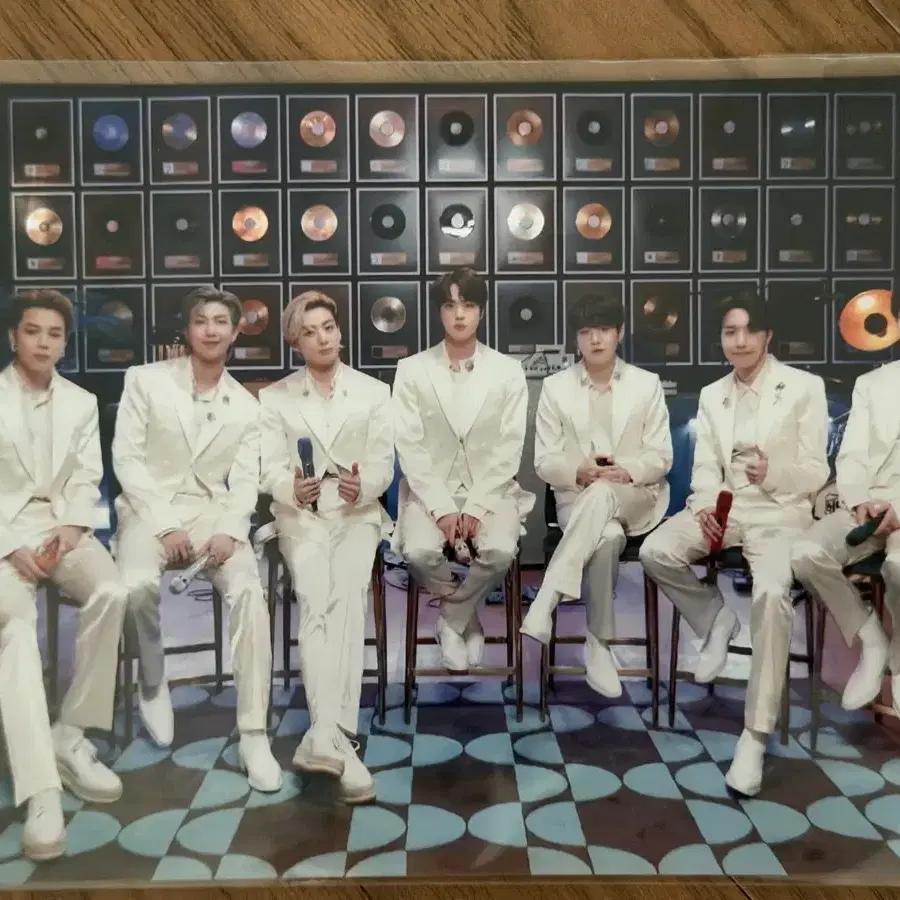 BTS 'Memories of 2021' DVD Group Photo + Frame