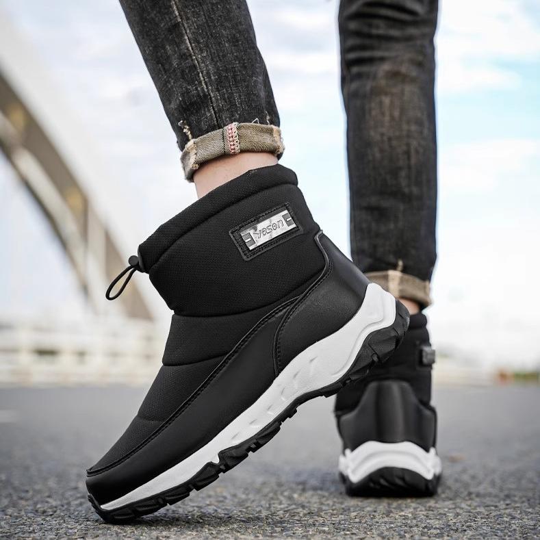 Winter Warm Snow Boots for Men Outdoor Anti-Slip Waterproof Walking Ankle Booties for Male Comfortable Hiking Mid-Calf Boots Shoes With Fur Lined