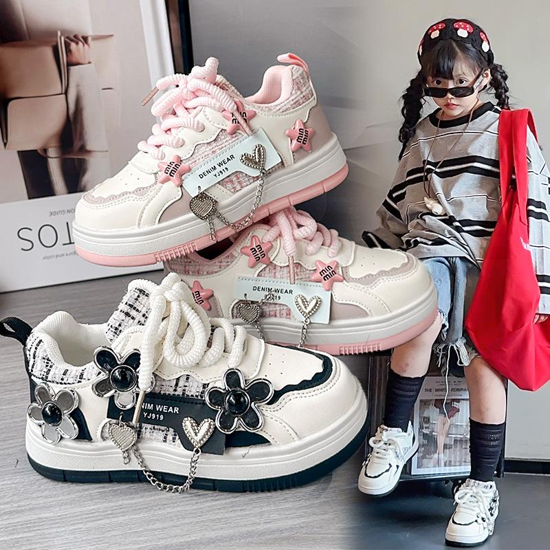 Girls' Sneakers2026New spring and autumn collection: fashionable soft-soled sneakers for children, white casual shoes suitable for both younger and
