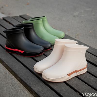 Mode Ankel Regnskor Dam Vattentäta Vattenskor Ankel PVC Regnstövlar Nya Dammode Enfärgade Fiskestövlar Slip On Vintergaloscher