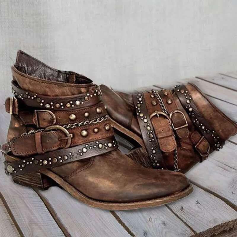 Coarse Heel Martin Boots Women's Autumn and Winter High Heel Large Size Belt Buckle Chain Rivet Short Boots Women's Single Boots