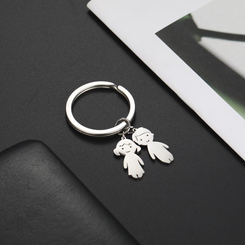 Breloc cu pandantiv băiat și fetiță din oțel inoxidabil pentru cadou pentru copii Breloc nou și drăguț simplu pentru cadou de Crăciun de familie
