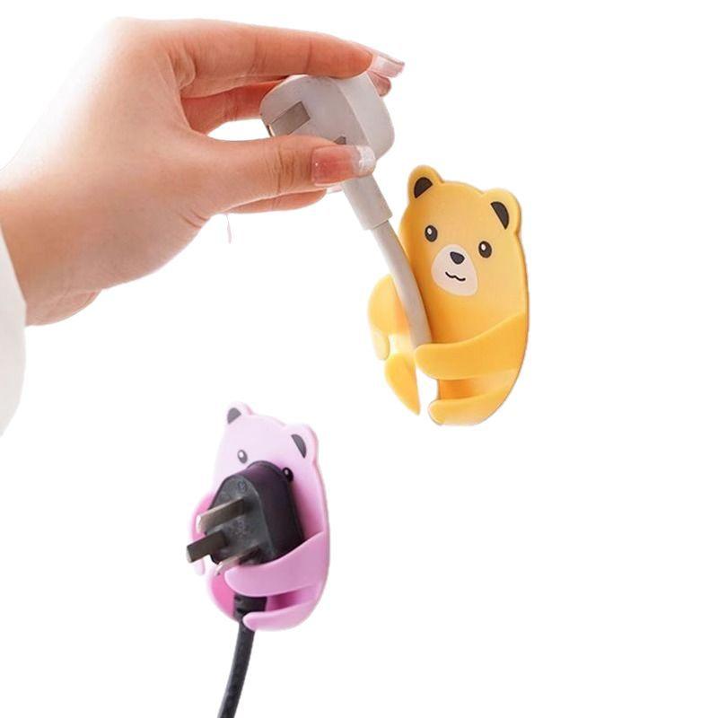 Plug Hook Adhesive Hook, Strong Adhesive No Need for Drilling Kitchen Wall Socket Storage and Fixing Device