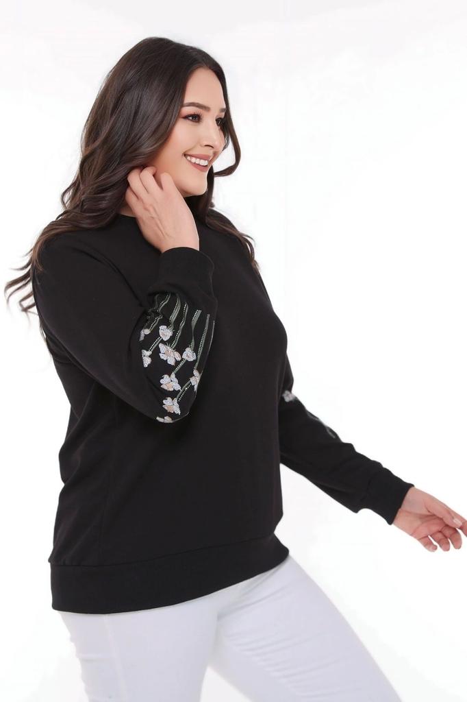 Women's Style Big Size Sweatshirt Sweatshirt With Flower Embroidery On Sleeves