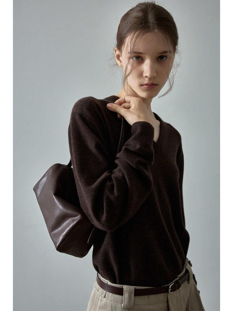 In-Stock: Women's V-Neck Wool Sweater - Fall/Winter Design, Simple Loose Fit, Slimming Knit Top