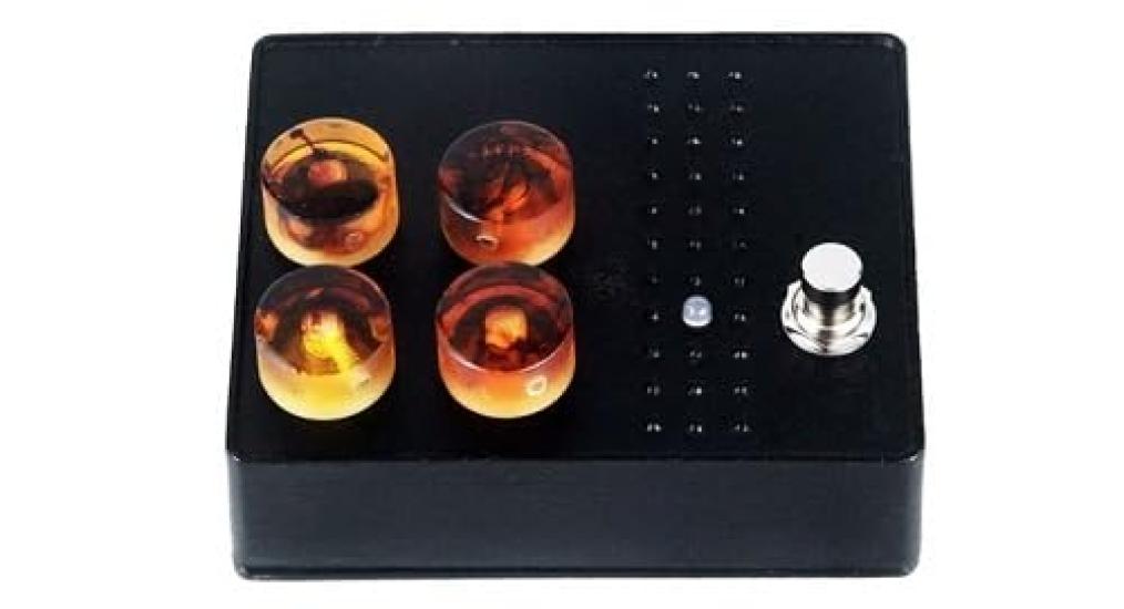 

Benson amps Cast Iron Stonk Box Effector Fuzz