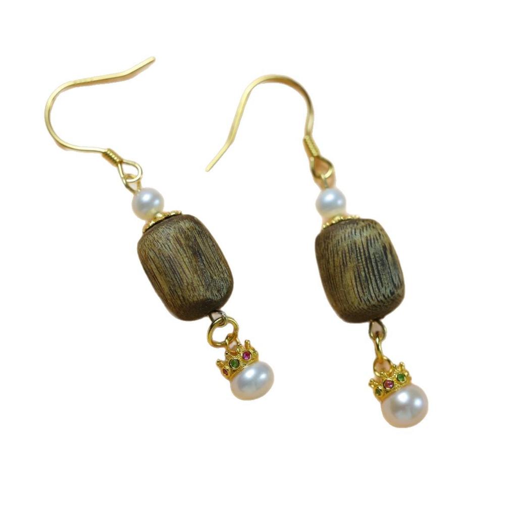 Agarwood Natural Pearl Earrings: Elegant Chinese Style Gift for Mom or Girlfriend, Inspired by Xiaohongshu.